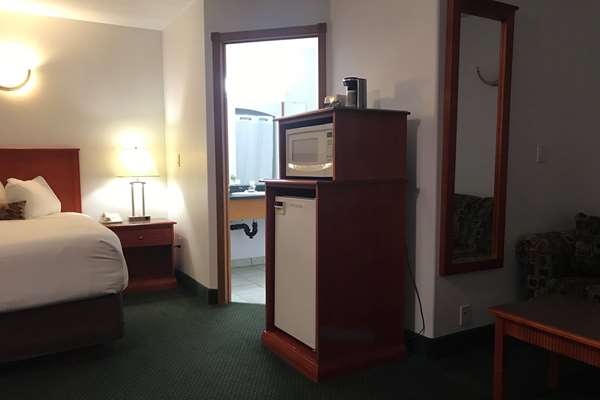  - Baymont Inn & Suites Hinton