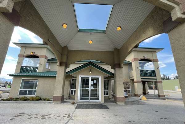 Exterior view - Baymont Inn & Suites Hinton