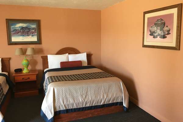  - Howard Johnson Hotel Raton - I-25, Exit 451