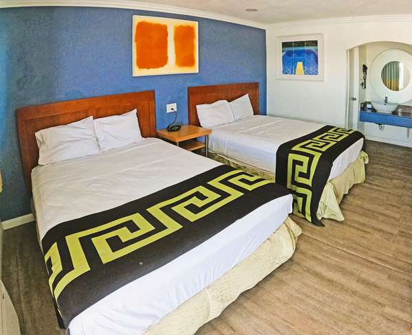  - Rodeway Inn & Suites Ridgecrest