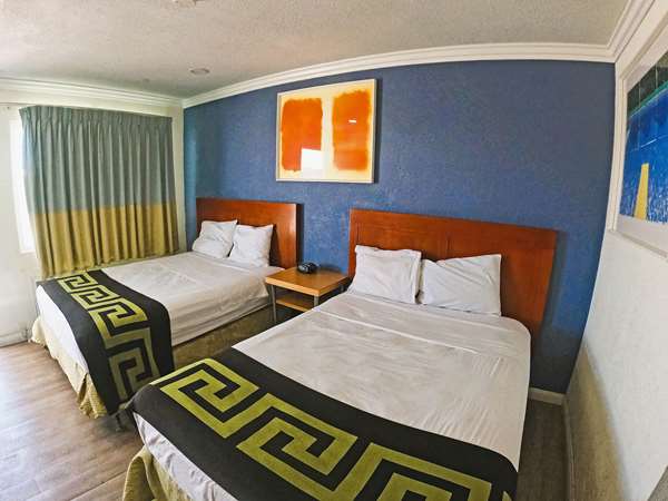  - Rodeway Inn & Suites Ridgecrest