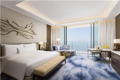 Sky Terrace Family Suite