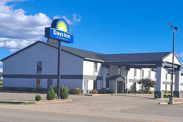 Exterior view - Days Inn Grayson