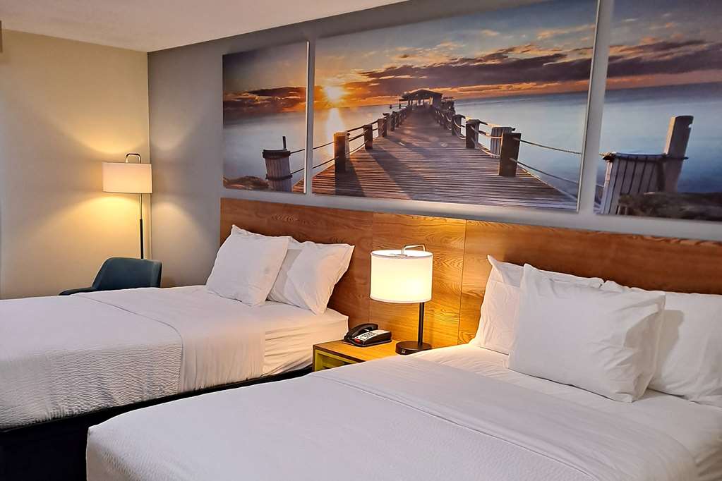 DAYS INN GRAYSON-guestroom-Guest Room,On-Site.jpg