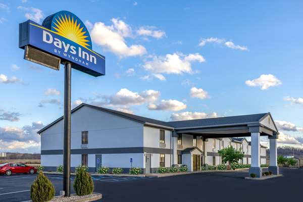 Exterior view - Days Inn Grayson