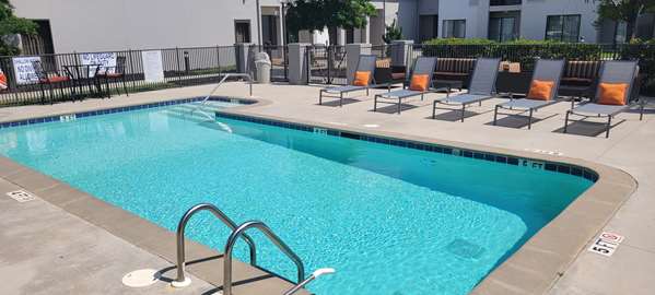 Pool - Best Western Spartanburg Northwest Hotel