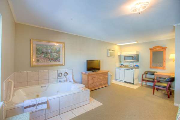 Suite - Soap Lake Natural Spa & Resort