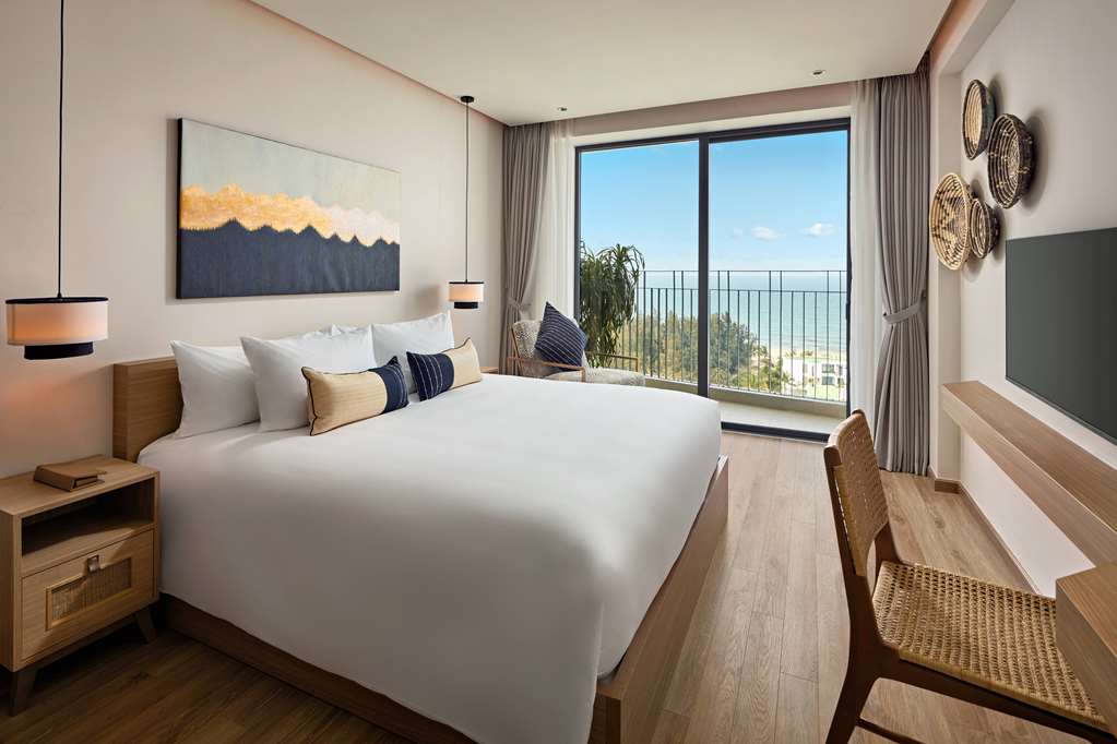 WYNDHAM SHANTIRA RESORT HOI AN-guestroom-Guest Room,On-Site.jpg
