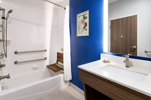  - La Quinta Inn & Suites Valdosta - I-75, Exit 22