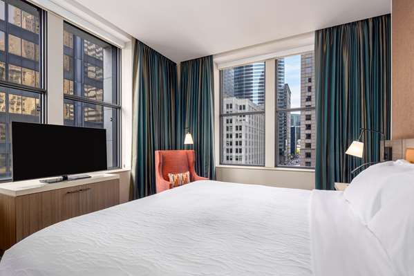  - Hilton Garden Inn Central Loop Chicago