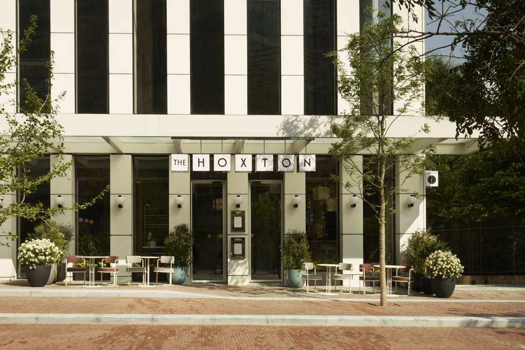 Guest photo