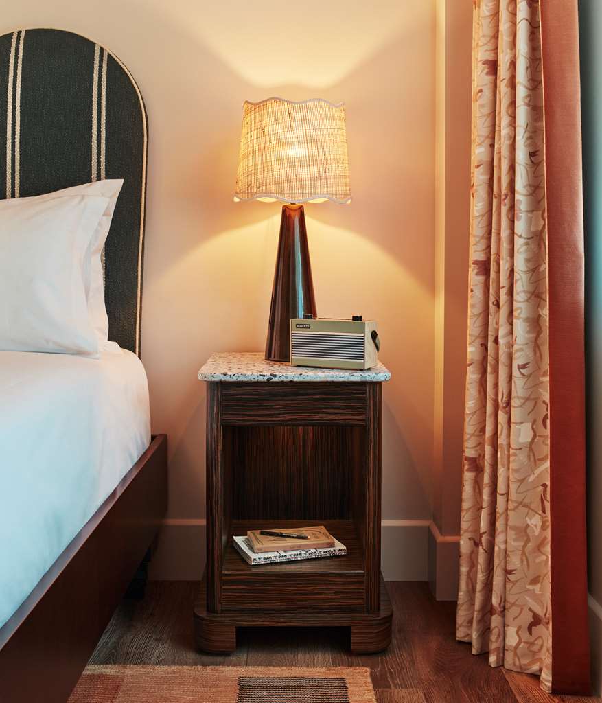 Guest photo