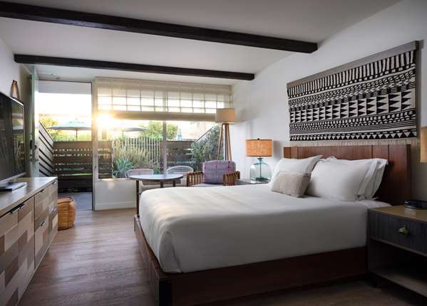  - Leta Hotel Goleta
