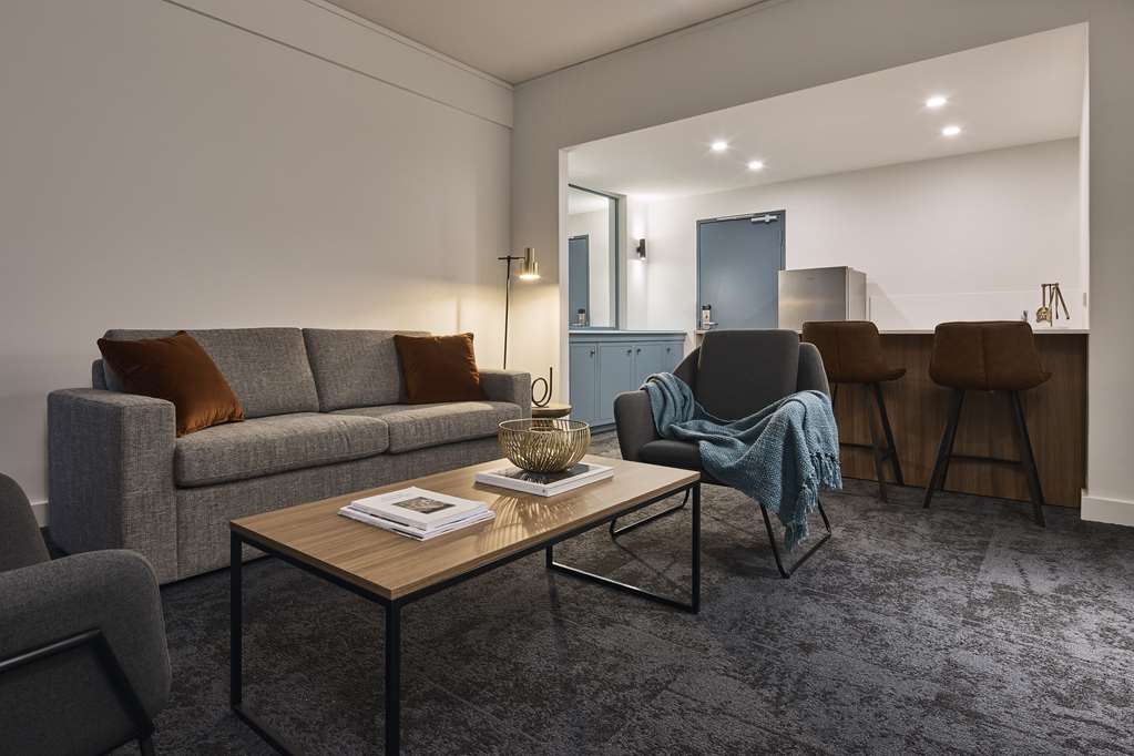 Hotel Alba Adelaide