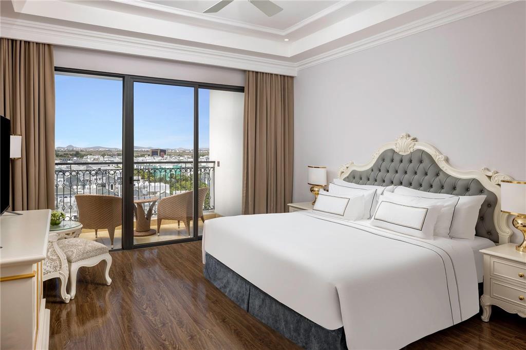 MELIA VINPEARL HAI PHONG RIVERA-guestroom-Guest Room,On-Site.jpg