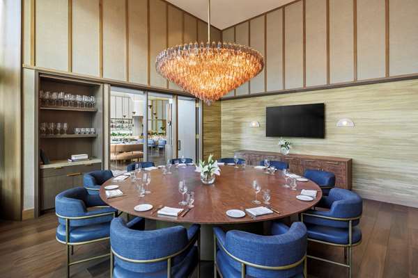 Restaurant - Morrow Hotel NoMa District DC