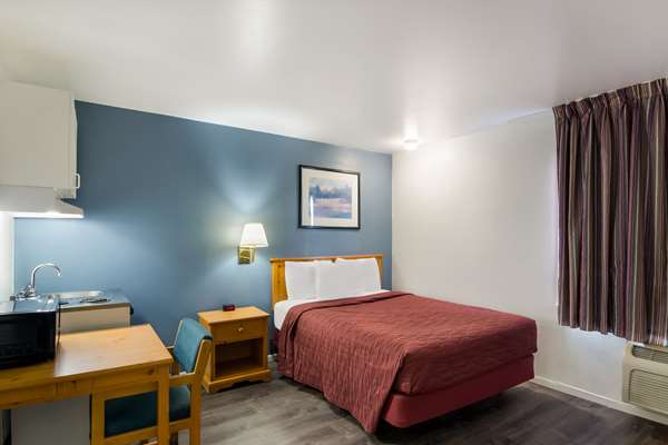  - Rodeway Inn & Suites Historic Downtown Sidney