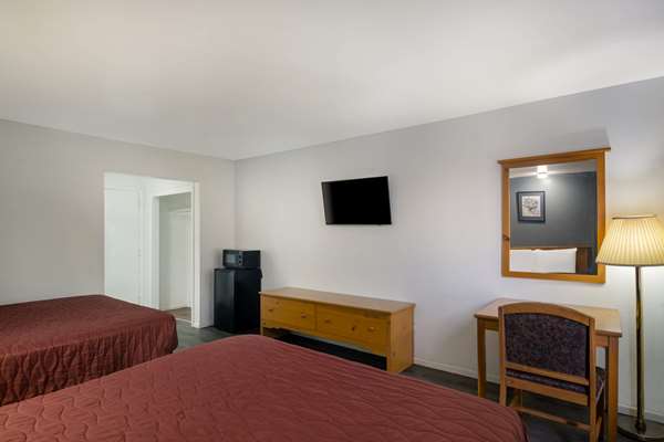  - Rodeway Inn & Suites Historic Downtown Sidney