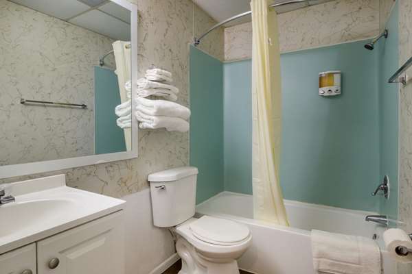  - Rodeway Inn & Suites Historic Downtown Sidney