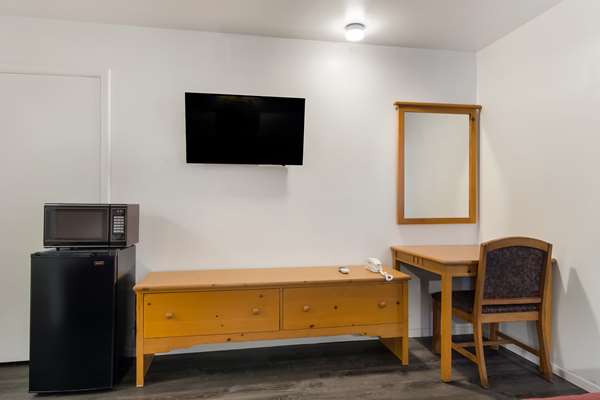  - Rodeway Inn & Suites Historic Downtown Sidney