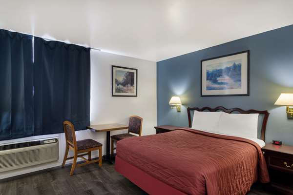  - Rodeway Inn & Suites Historic Downtown Sidney