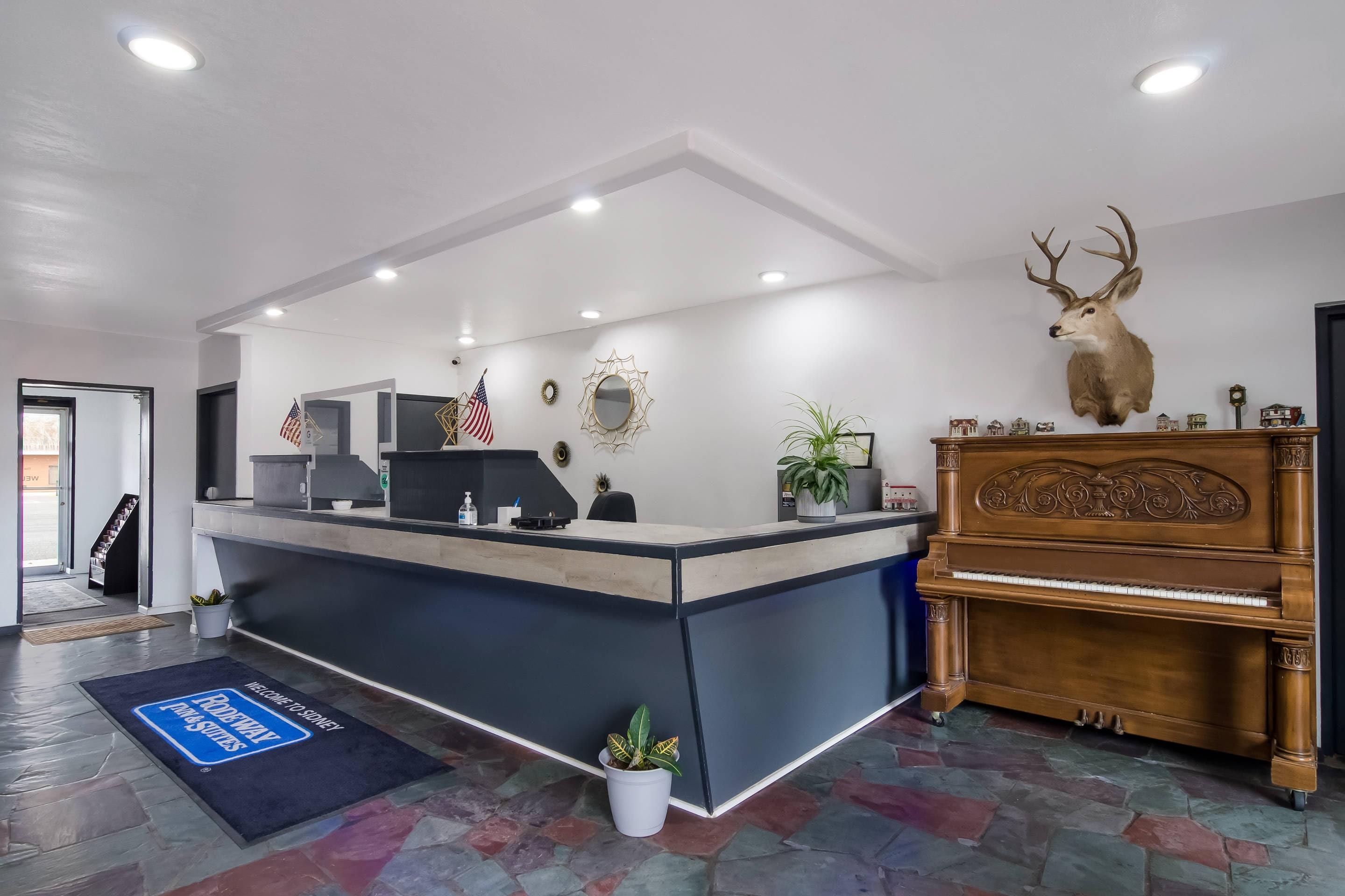 Hotel lobby | Rodeway Inn & Suites