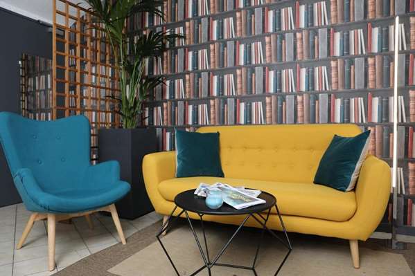 On-Site,Lobby