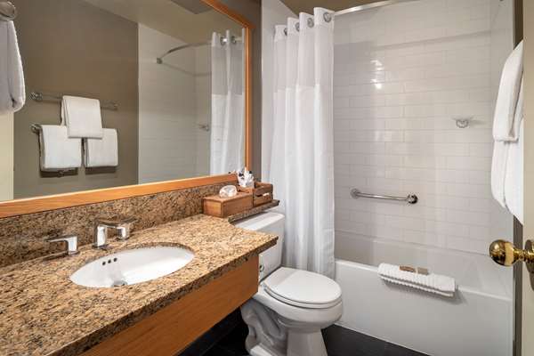  - Emerald Lake Lodge Field