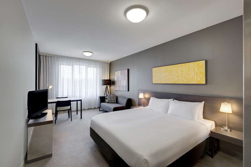 PUNTHILL NORWEST-guestroom-Guest Room,On-Site.jpg