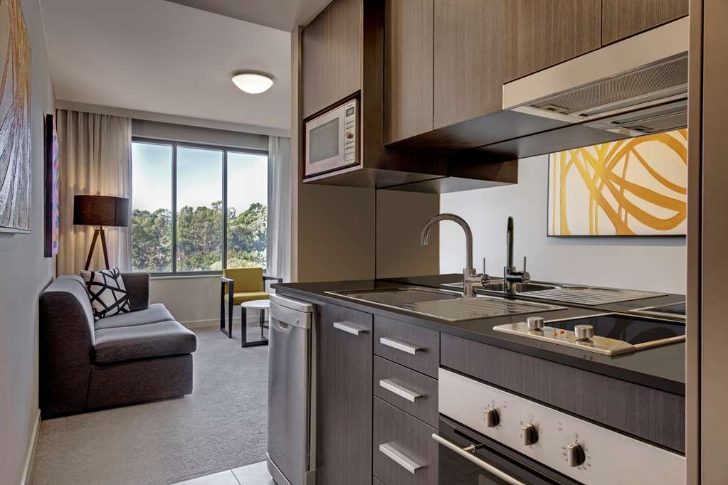 PUNTHILL NORWEST-guestroom-Guest Room,Guest Room Amenity,Kitchen/Kitchenette,On-Site.jpg