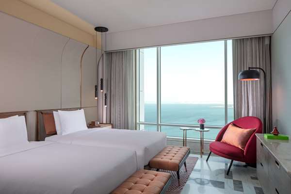 2 BEDROOM ROYAL SUITE