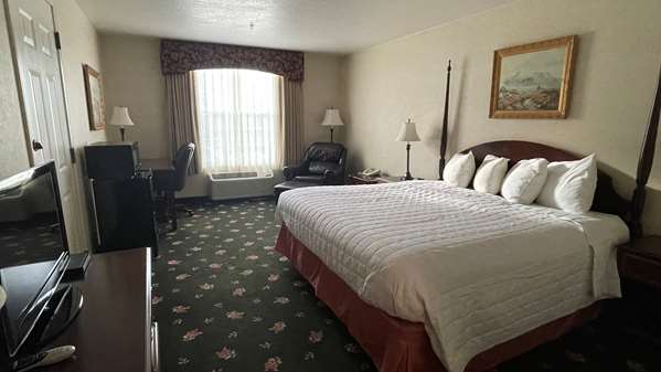  - SureStay Hotel by Best Western Eureka