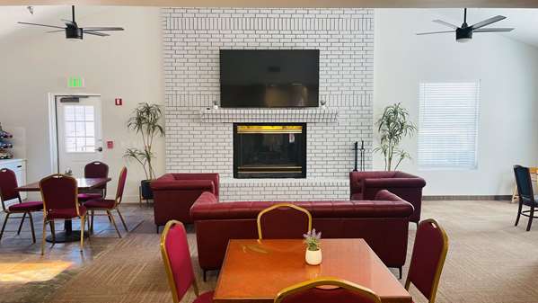 Amenities - SureStay Hotel by Best Western Eureka