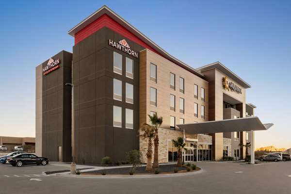 Exterior view - La Quinta Inn & Suites Del Rio