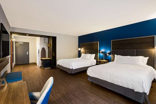  - Tru by Hilton Hotel Traverse City