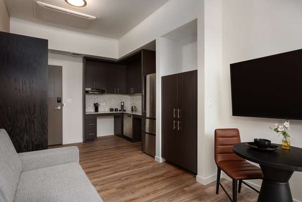  - Holman Riverfront Park Hotel Salem