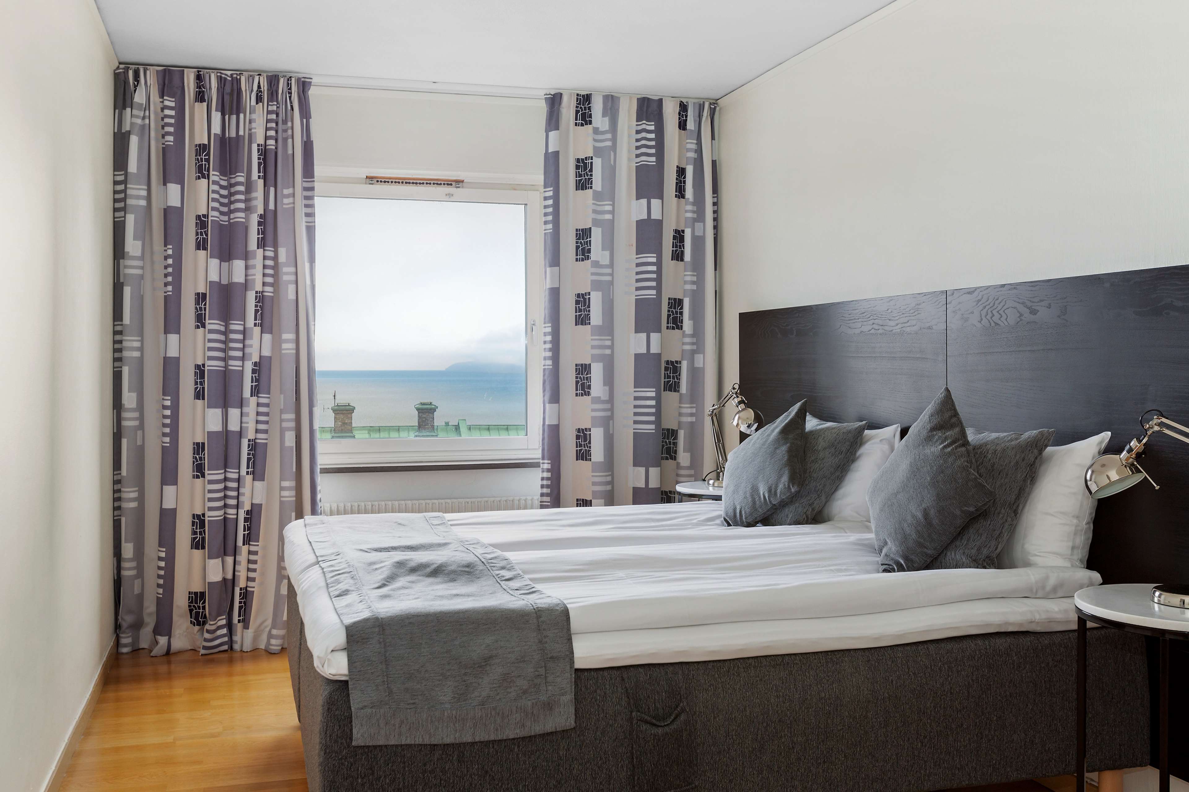 Sure Hotel by Best Western City Jonkoping - Tap to explore photos