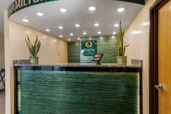  - Quality Inn Hamilton - I-22, Exit 14