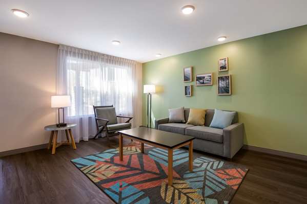  - WoodSpring Suites Cedar Bluff Knoxville - I-40, Exit 379