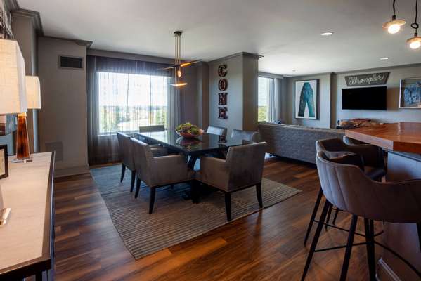 Suite - Grandover Resort & Spa Greensboro