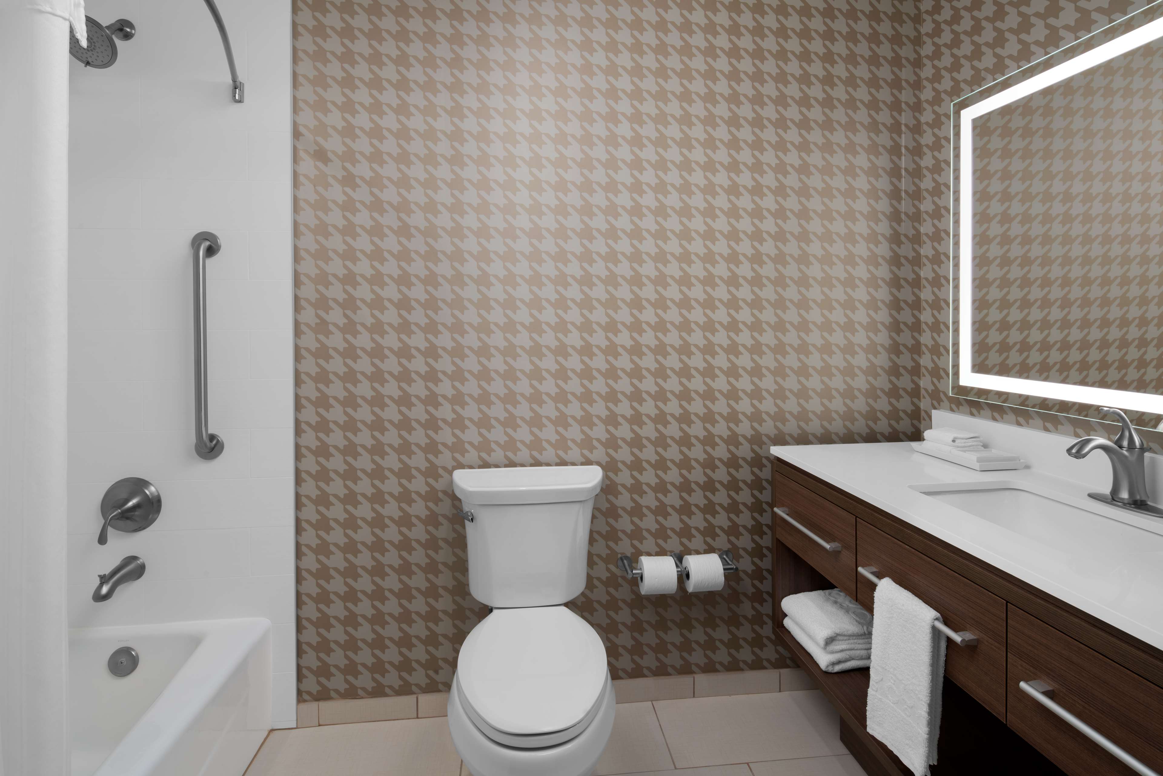 Home2 Suites by Hilton Hobbs Room Type - 1KG HEARING ACC STUDIO STE