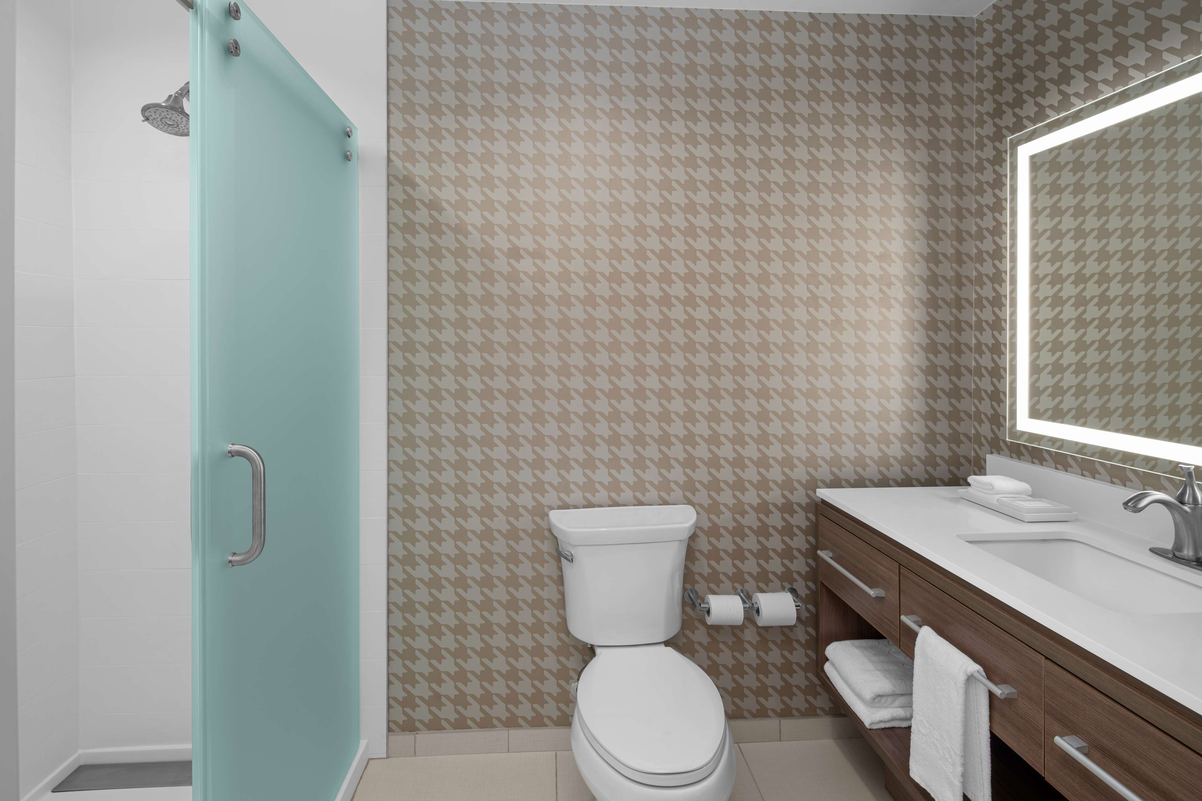 Home2 Suites by Hilton Hobbs Room Type - 1 KING 1BEDROOM SUITE