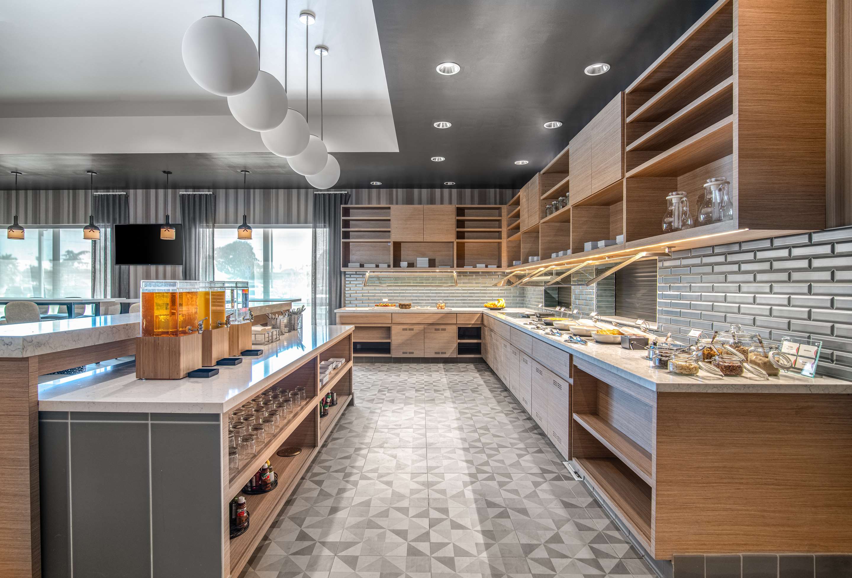 Breakfast Area | Hyatt Place Newark/Silicon Valley
