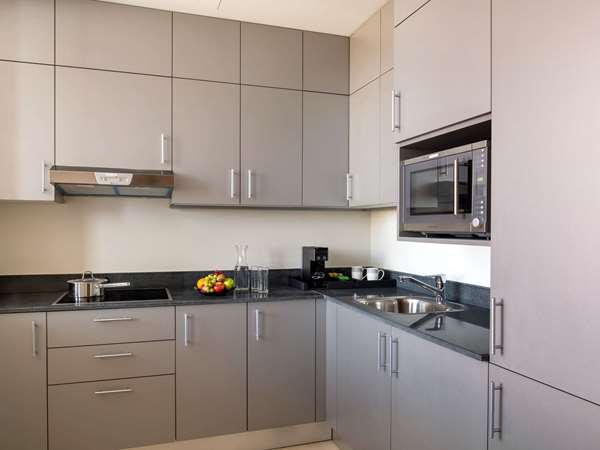 One Bedroom Apartment ,1King size bed and 1 Single sofa bed