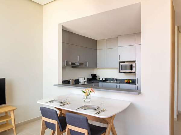 One Bedroom Apartment ,1King size bed and 1 Single sofa bed