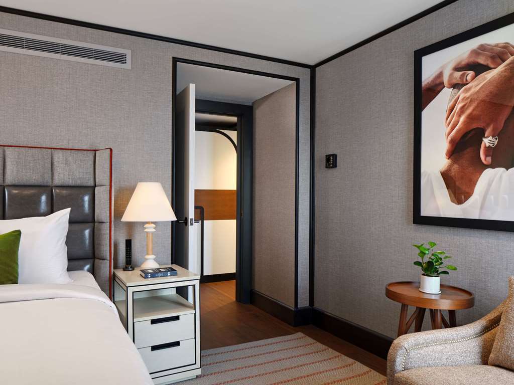 Guest photo