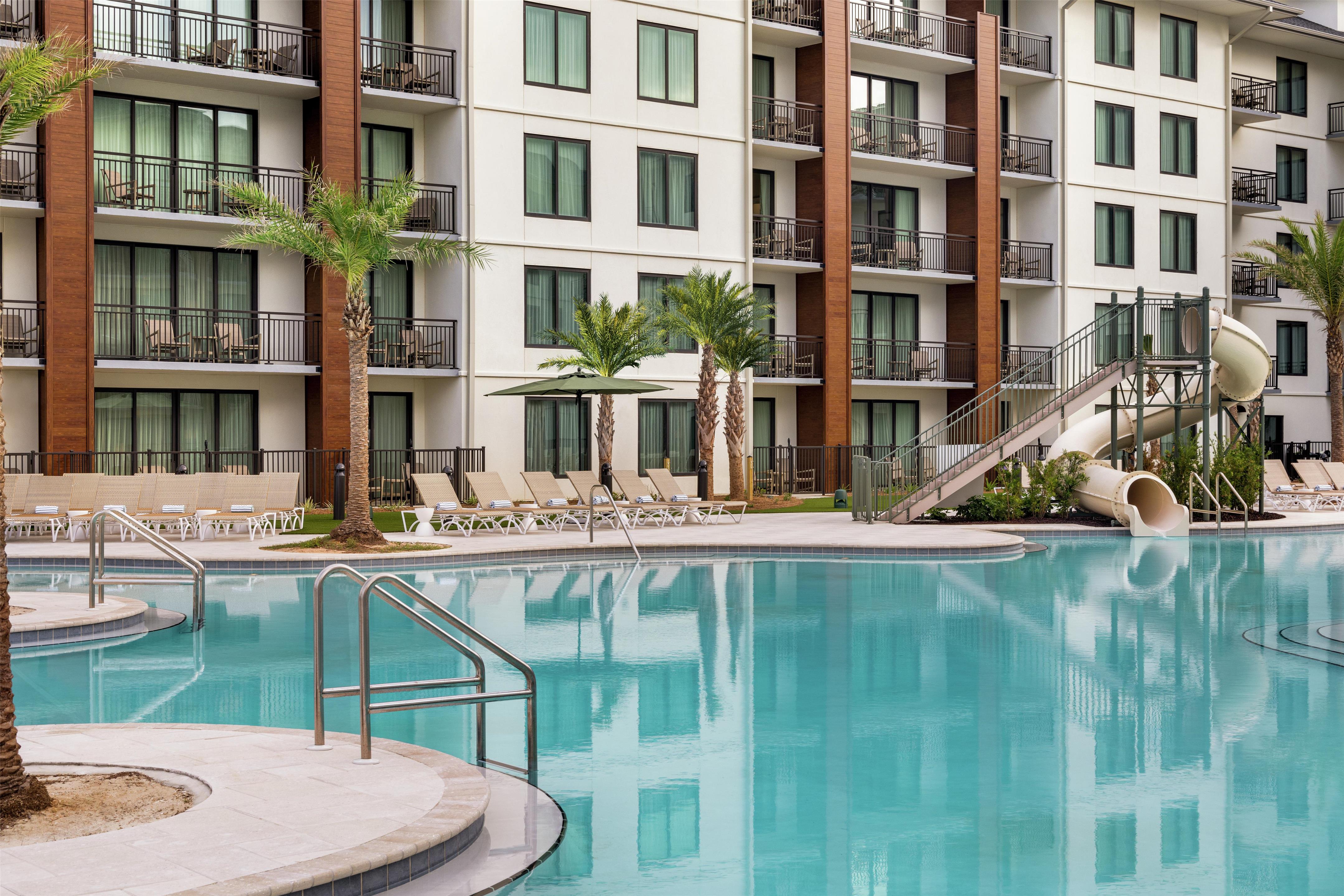 Pool | Embassy Suites by Hilton Panama City Beach Resort