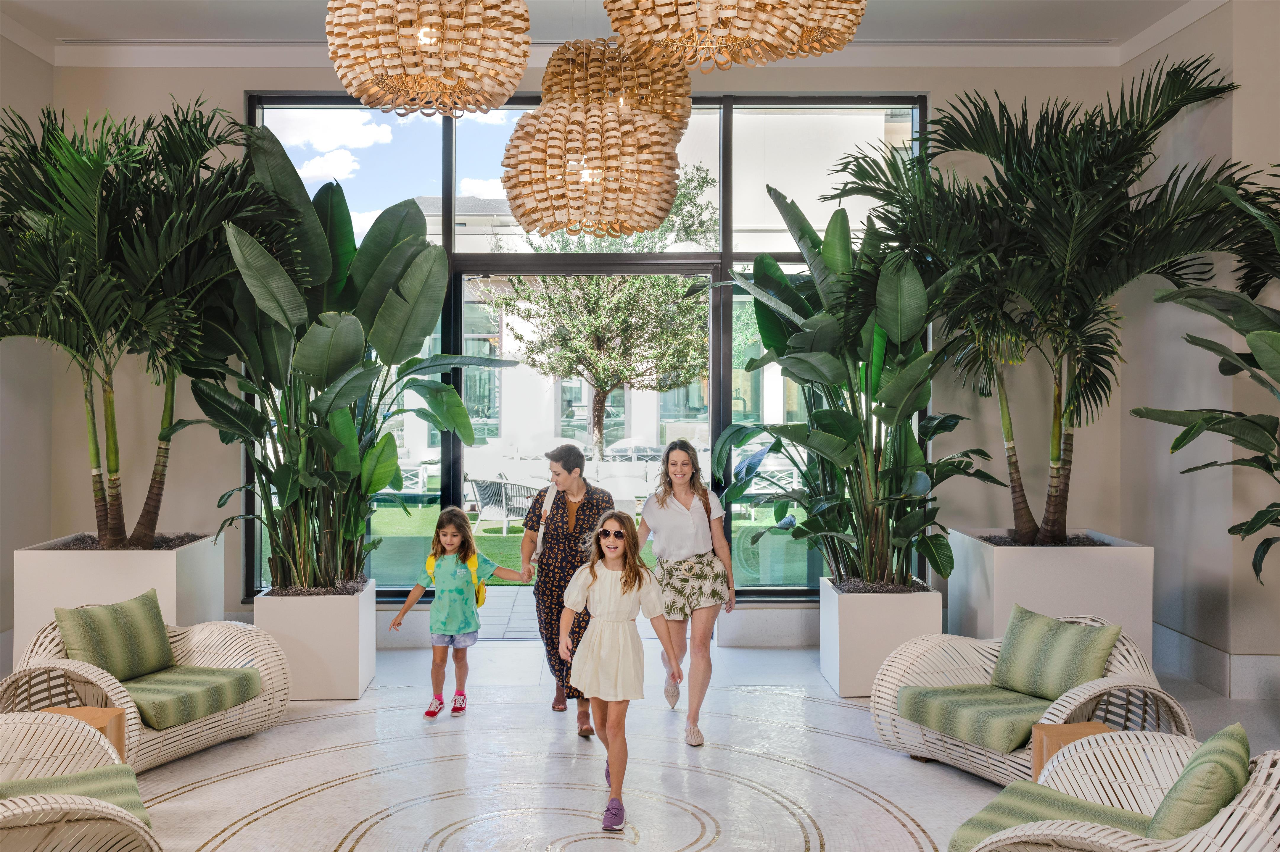 Lobby | Embassy Suites by Hilton Panama City Beach Resort