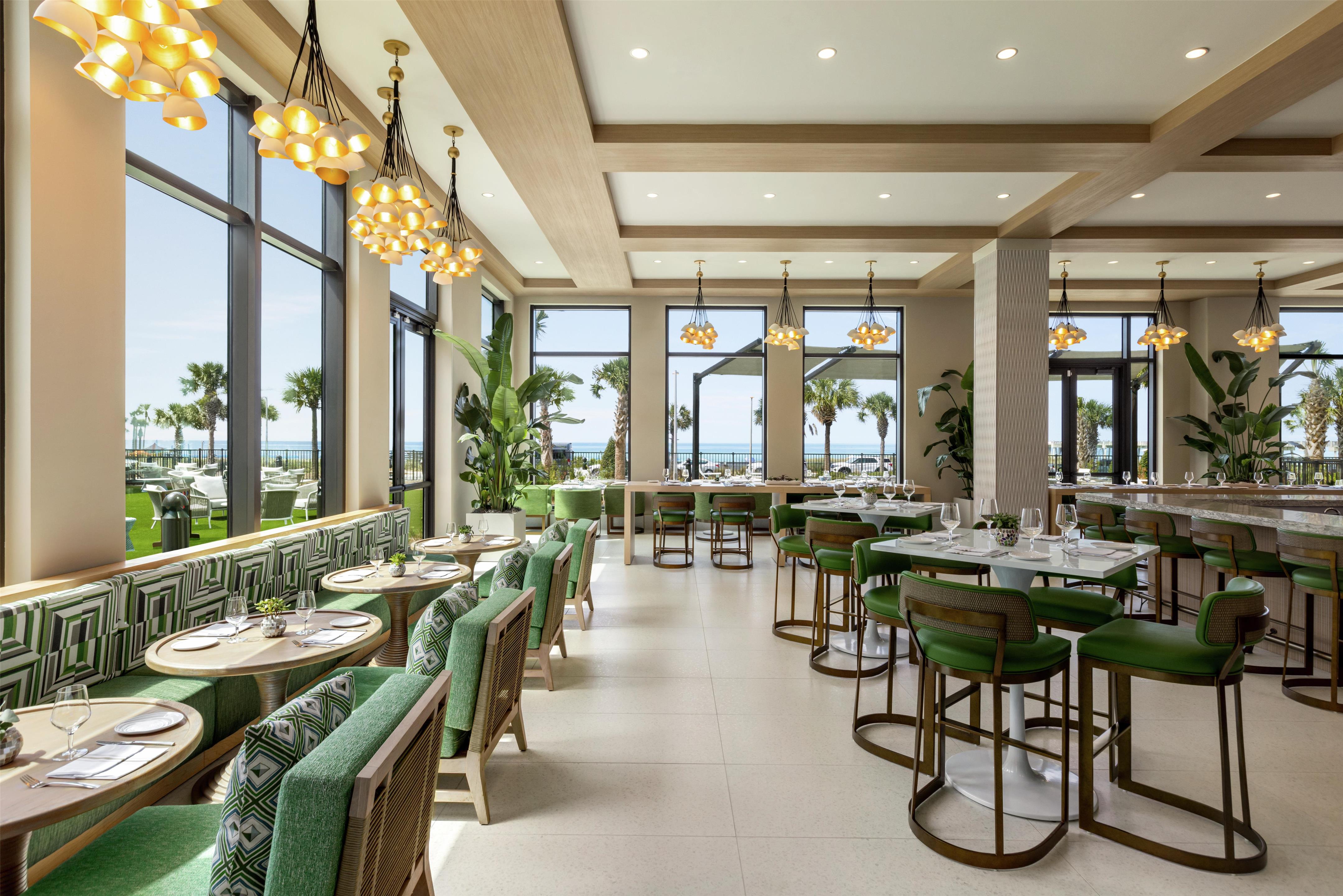 BarLounge | Embassy Suites by Hilton Panama City Beach Resort