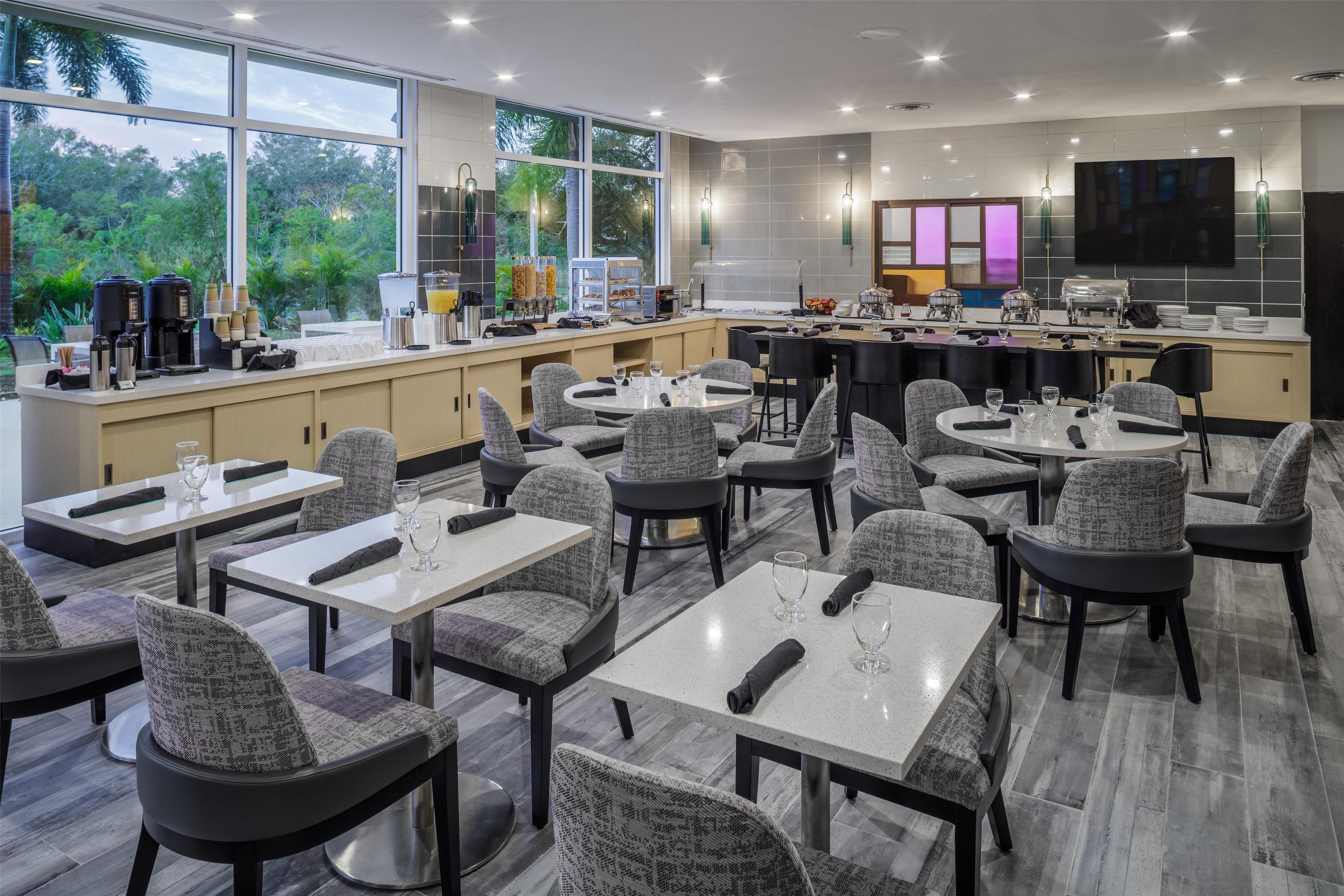 Meeting Room | DoubleTree by Hilton Sarasota Bradenton Airport
